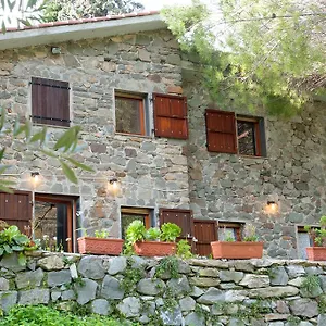 Due Pini , Corniglia Italia